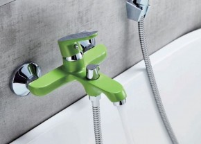 Смеситель для ванны Accoona A6366K (зеленый) в Покачах - pokachi.mebel-74.com | фото